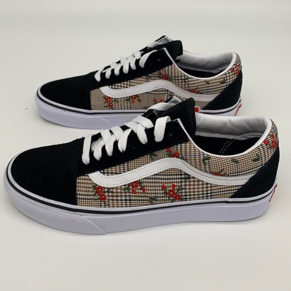 Old SKOOL - Picture 8 of 13